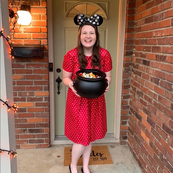 Meet your Posh Ambassador, Ashley - Picture 13 of 14